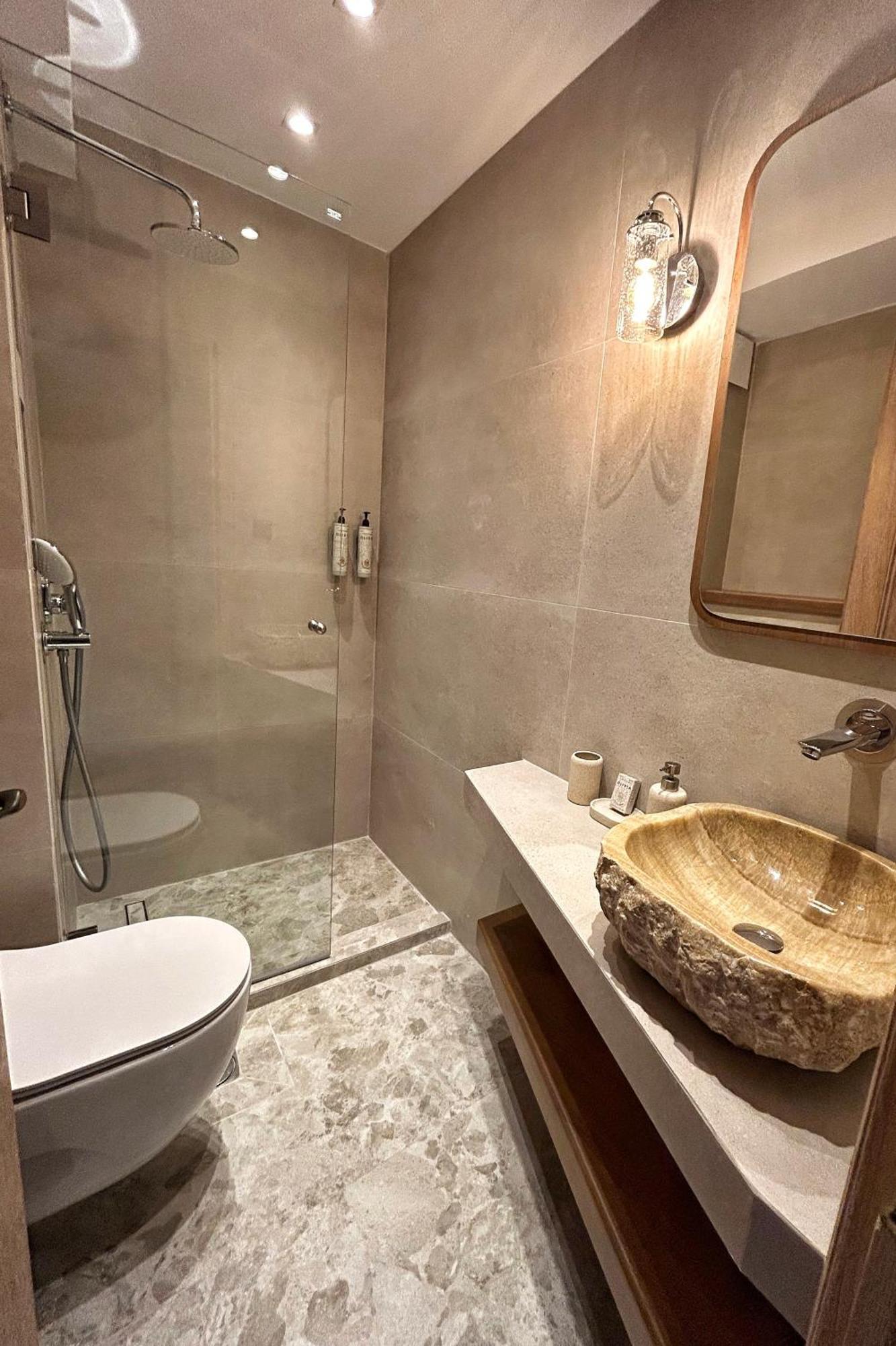 Teresa Luxury